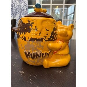 Vintage Disney Winnie the Pooh Hunny Pot Ceramic Cookie Jar Bee Lid 8.5 Inch